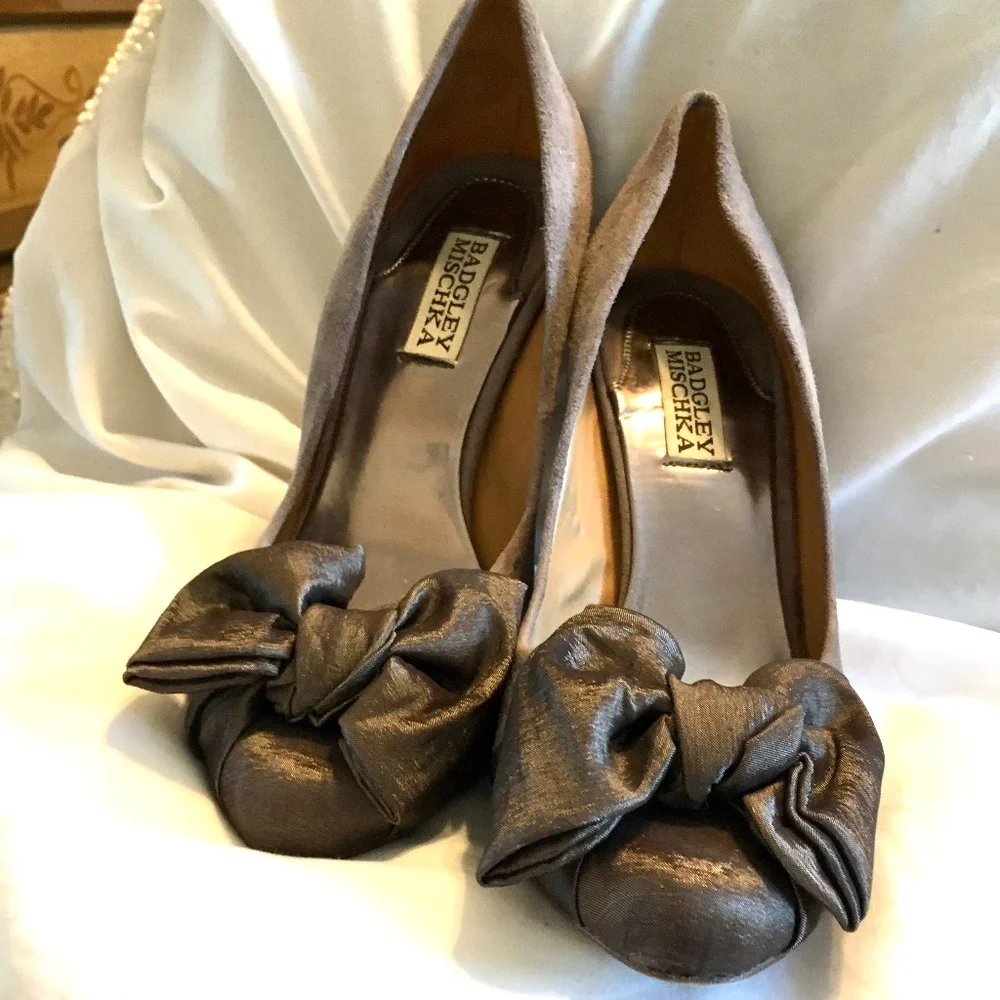 Satin & Suede Bow-Tipped Heels - Picture 2 of 7